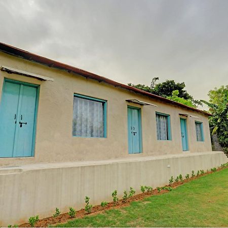 Hotel O The Mud House Bhundsi Bagian luar foto