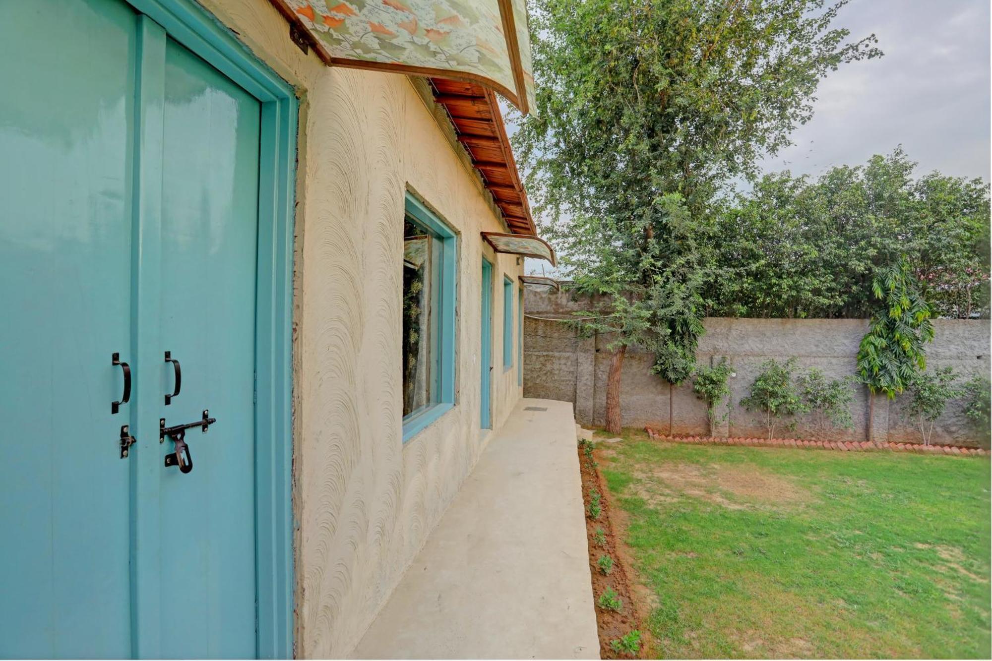 Hotel O The Mud House Bhundsi Bagian luar foto